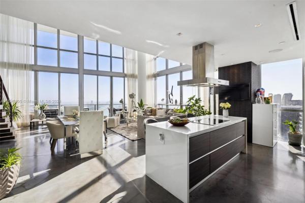 Marquis Residences, 1100 Biscayne Blvd #6301, Miami, Florida 33132, image 2