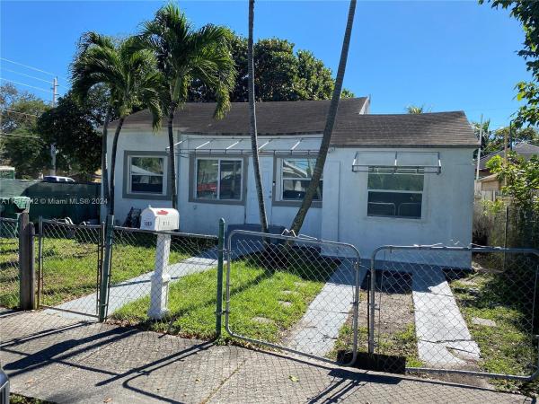 17th Avenue Manor, 1810 NW 47th St, Miami, Florida 33142, image 1