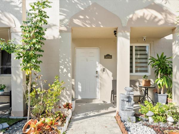 Lake Vue Villas, 14094 NW 17th Ave #14094, Opa-Locka, Florida 33054, image 1