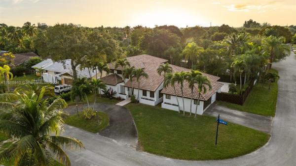Gables Edge, 5620 SW 58th Pl, South Miami, Florida 33143, image 1