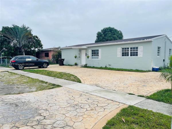 Saratoga Heights, 6261 E 3rd Ave, Hialeah, Florida 33013, image 1
