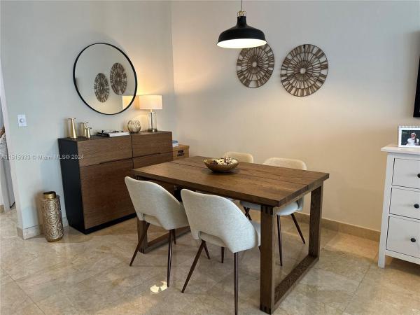 Courts Brickell Key, 801 Brickell Key Blvd #1906, Miami, Florida 33131, image 2