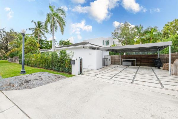 Di Lido Island, 424 E Dilido Dr, Miami Beach, Florida 33139, image 2