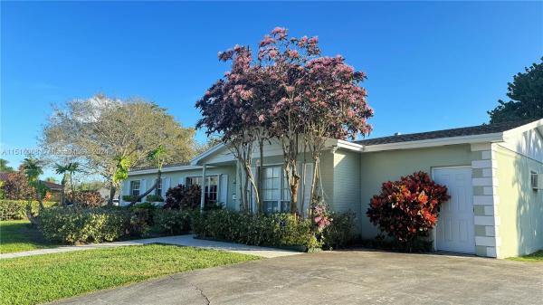 Cypress Cove Estates, 9200 SW 80th Ter, Sunset, Florida 33173, image 2