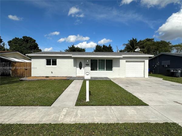 Driftwood Plaza, 6311 Liberty St, Hollywood, Florida 33024, image 1