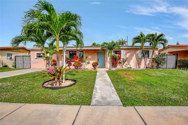 Coral Gardens, 9411 SW 26th St, Westchester, Florida 33165, image 1