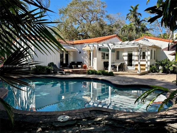 Washington Place, 674 NE 72nd St, Miami, Florida 33138, image 3