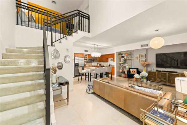 Puerta De Palmas, 888 S Douglas Rd #103, Coral Gables, Florida 33134, image 1