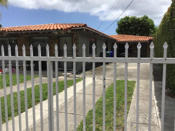 Lyndale, 3170 SW 17th St, Miami, Florida 33145, image 1