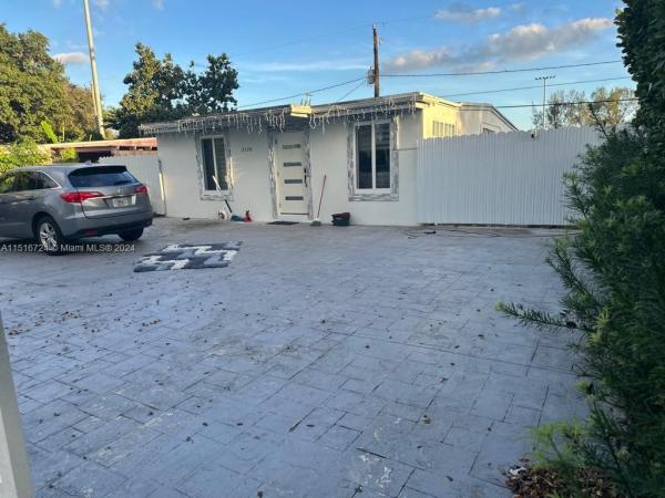 Magnolia Gardens, 2120 York St, Opa-Locka, Florida 33054, image 3