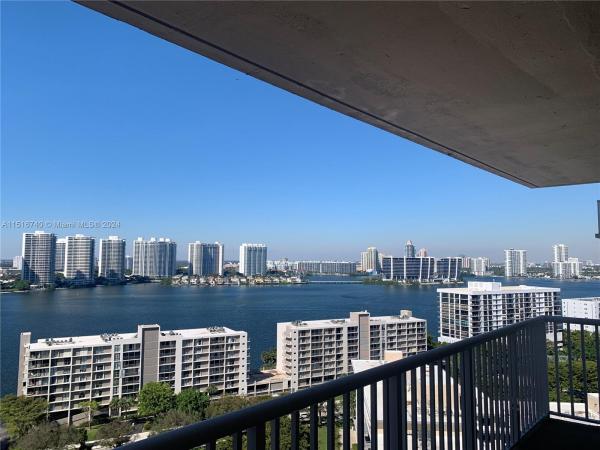 Winston Towers 400, 231 174th St #2120, Sunny Isles Beach, Florida 33160, image 3