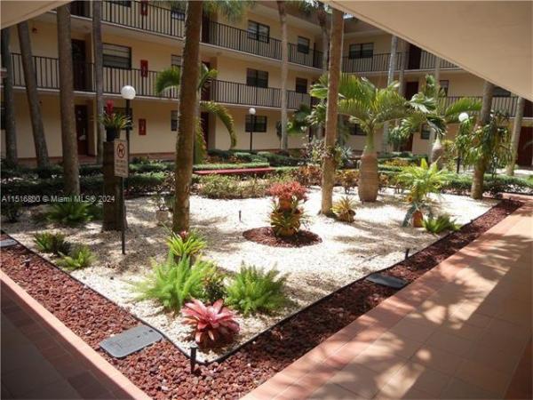 Gardens Of Kendall South, 10875 SW 112th Ave #318, Kendall, Florida 33176, image 3