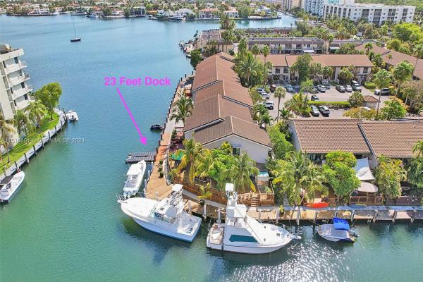 Lakeview Townhomes, 2689 NE 165th St #56, North Miami Beach, Florida 33160, image 3