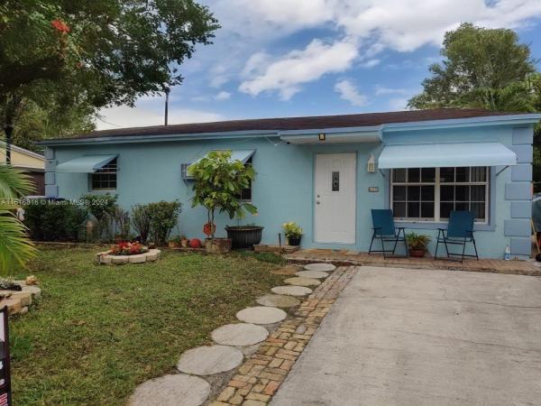 Boulevard Heights, 620 N 68th Way, Hollywood, Florida 33024, image 2