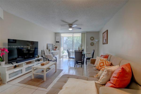 Las Vistas At Doral, 8353 Lake Dr #304, Doral, Florida 33166, image 1