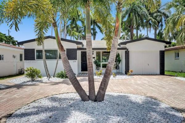 Hollywood Lakes, 1210 Lincoln St, Hollywood, Florida 33019, image 1