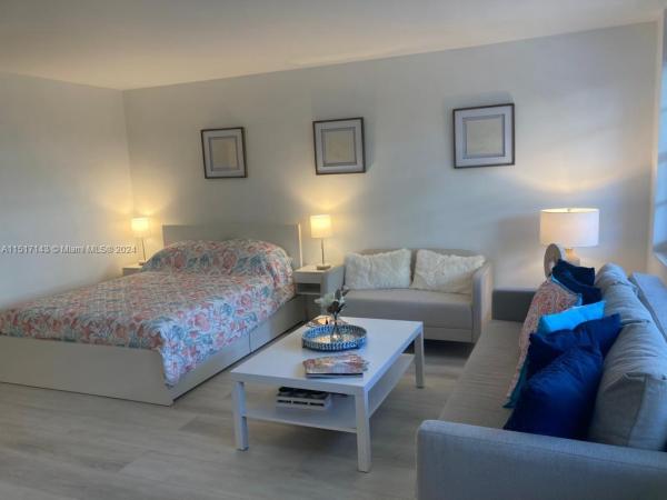 The Decoplage, 100 Lincoln Rd #312, Miami Beach, Florida 33139, image 1