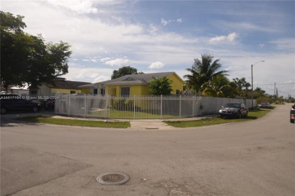 Grapevine, 18500 SW 114th Ct, South Miami Heights, Florida 33157, image 1