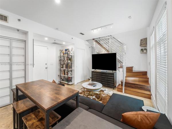 LunaMar, 1545 Jefferson Ave #102, Miami Beach, Florida 33139, image 3