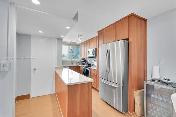 The Britannia, 524 Orton Ave #303, Fort Lauderdale, Florida 33304, image 1