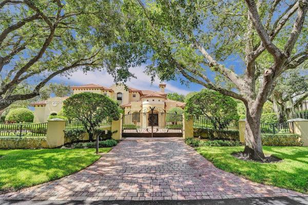 Town & Ranch Estates, 6000 Moss Ranch Rd, Pinecrest, Florida 33156, image 1