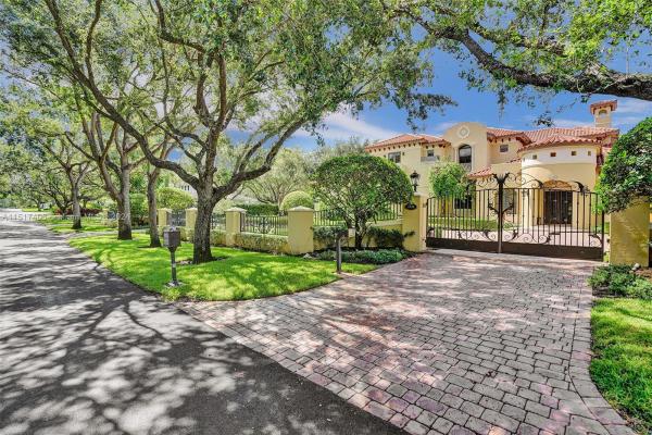 Town & Ranch Estates, 6000 Moss Ranch Rd, Pinecrest, Florida 33156, image 3