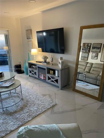 Los Suenos, 6195 W 18th Ave #G112, Hialeah, Florida 33012, image 2