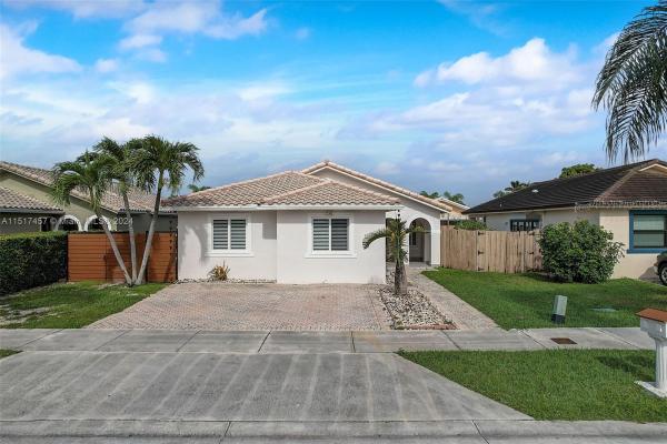 Le Mirage, 14671 SW 114th Ter, The Hammocks, Florida 33186, image 1