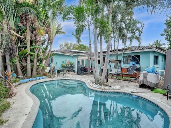 Boulevard Park Isles, 1741 SW 6th Ave, Pompano Beach, Florida 33060, image 2