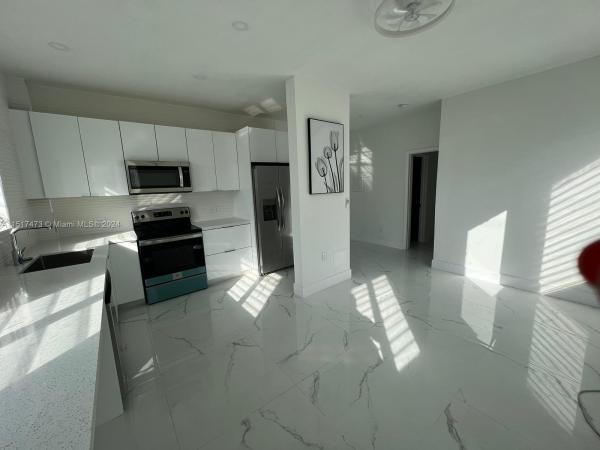 The Patricia, 842 Meridian Ave #2D, Miami Beach, Florida 33139, image 1