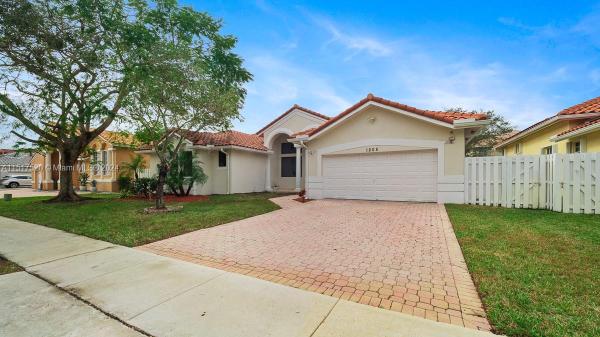 Spring Valley Estates, 1208 NW 165th Ave, Pembroke Pines, Florida 33028, image 1