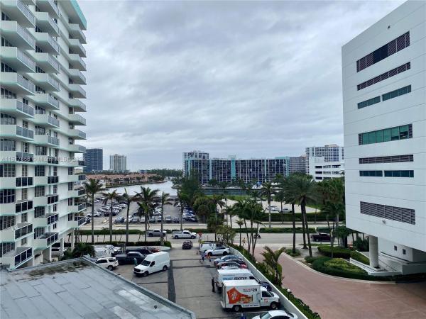 Sea Air Towers, 3725 S Ocean Dr #617, Hollywood, Florida 33019, image 1
