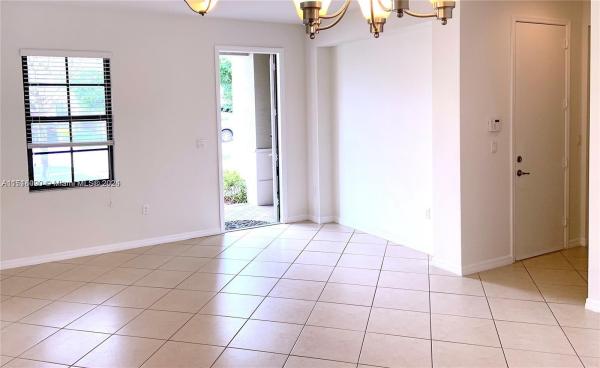 Champion Lakes, 640 NE 193rd St, Ives Estates, Florida 33179, image 3