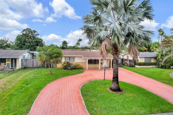 Miramar Tropical, 2900 Acapulco Dr, Miramar, Florida 33023, image 3