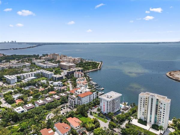 1600 South Bayshore Ln, 1600 S Bayshore Ln #8C, Miami, Florida 33133, image 1