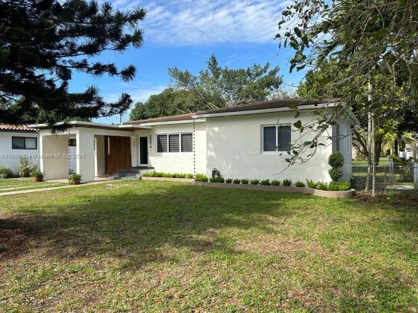 Brandon Park, 105 NW 143rd St, Golden Glades, Florida 33168, image 3