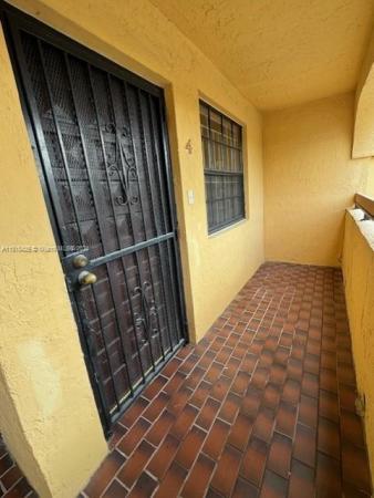International Princess, 1425 SW 122nd Ave #4-17, Tamiami, Florida 33184, image 1