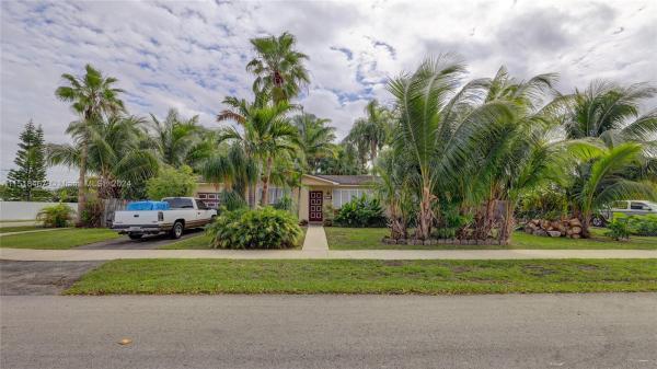 Benson Manor, 20221 SW 104th Ct, Cutler Bay, Florida 33189, image 1