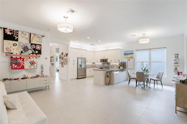 Valencia Sound, 9265 Silver Shores Ln, Boynton Beach, Florida 33473, image 3