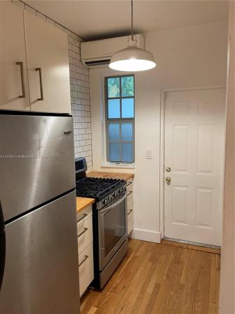 The Casa Bella On Beach, 840 Lenox Ave #4, Miami Beach, Florida 33139, image 1