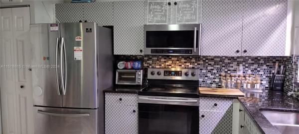 The Charter Club Of Palm Beach, 224 Foxtail Dr #F, Greenacres, Florida 33415, image 3