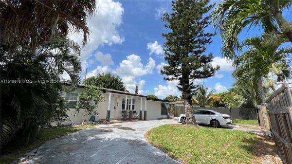 Holland, 2206 SW 13th St, Fort Lauderdale, Florida 33312, image 1