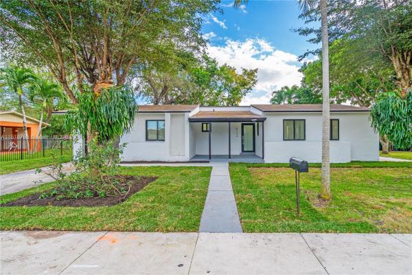 University Gardens, 6124 SW 64th Ter, South Miami, Florida 33143, image 1