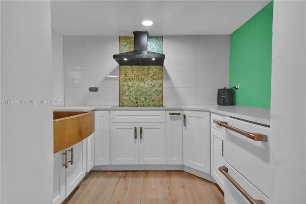 Grove Square, 2801 Florida Ave #236, Miami, Florida 33133, image 3