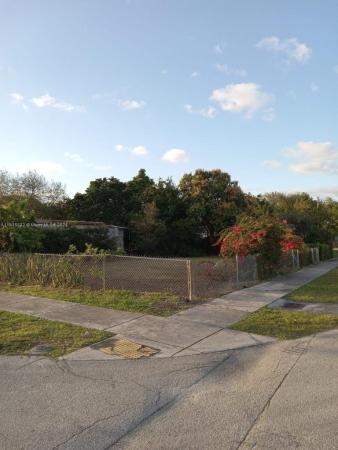 West Goulds Pointe, 12208 SW 220th St, Goulds, Florida 33170, image 1