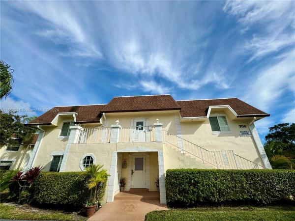 Brookfield Gardens North, 706 SE 2nd Ave #436, Deerfield Beach, Florida 33441, image 1