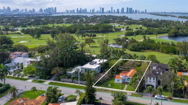 Mid Golf, 2924 Prairie Ave, Miami Beach, Florida 33140, image 1