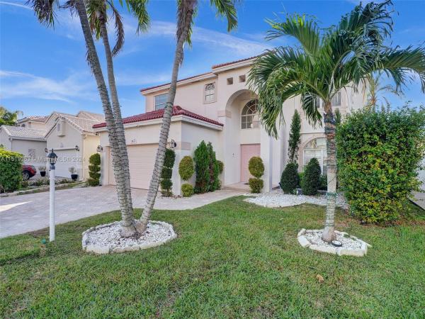 The Woodlands At Carolina, 3143 Dogwood Ln, Margate, Florida 33063, image 1