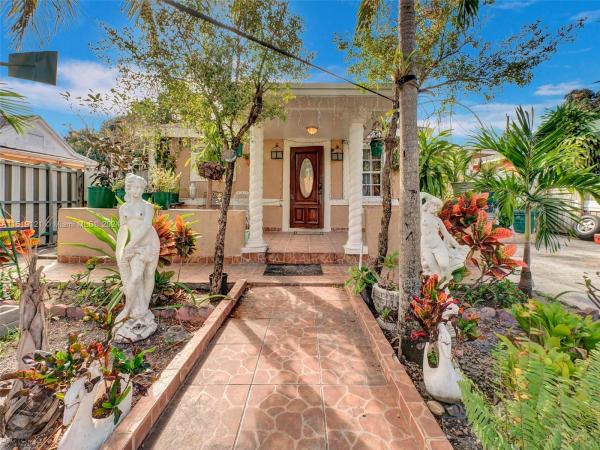 Lawndale, 726 NW 116th St, Pinewood, Florida 33168, image 1