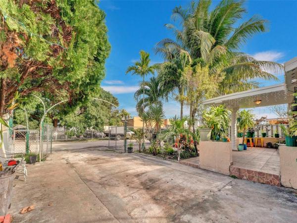 Lawndale, 726 NW 116th St, Pinewood, Florida 33168, image 2